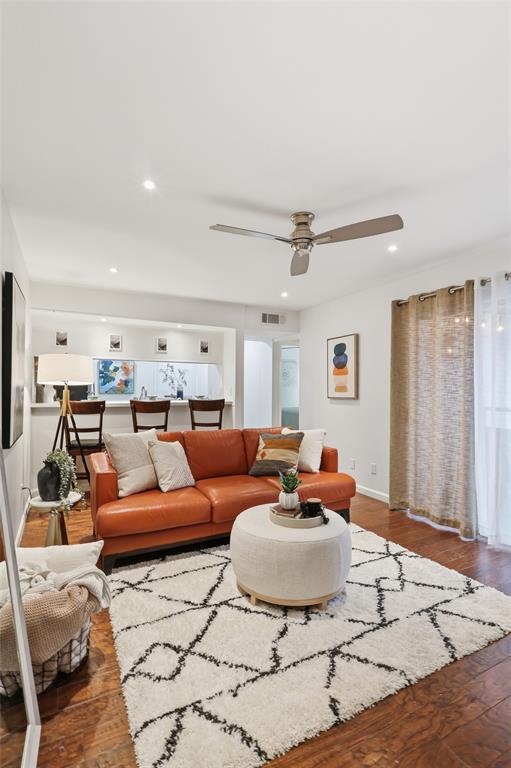 4347 Dickason Avenue 214