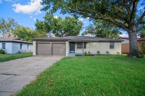 3328 Hedrick Street Fort Worth TX 76111