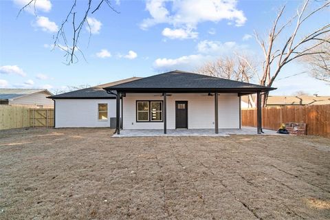 A home in Azle