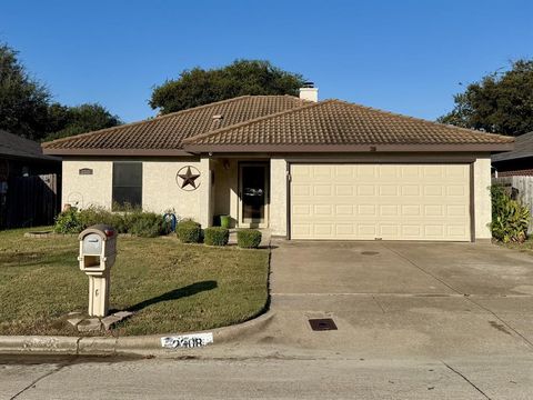 2308 Sundrop Court Fort Worth TX 76108