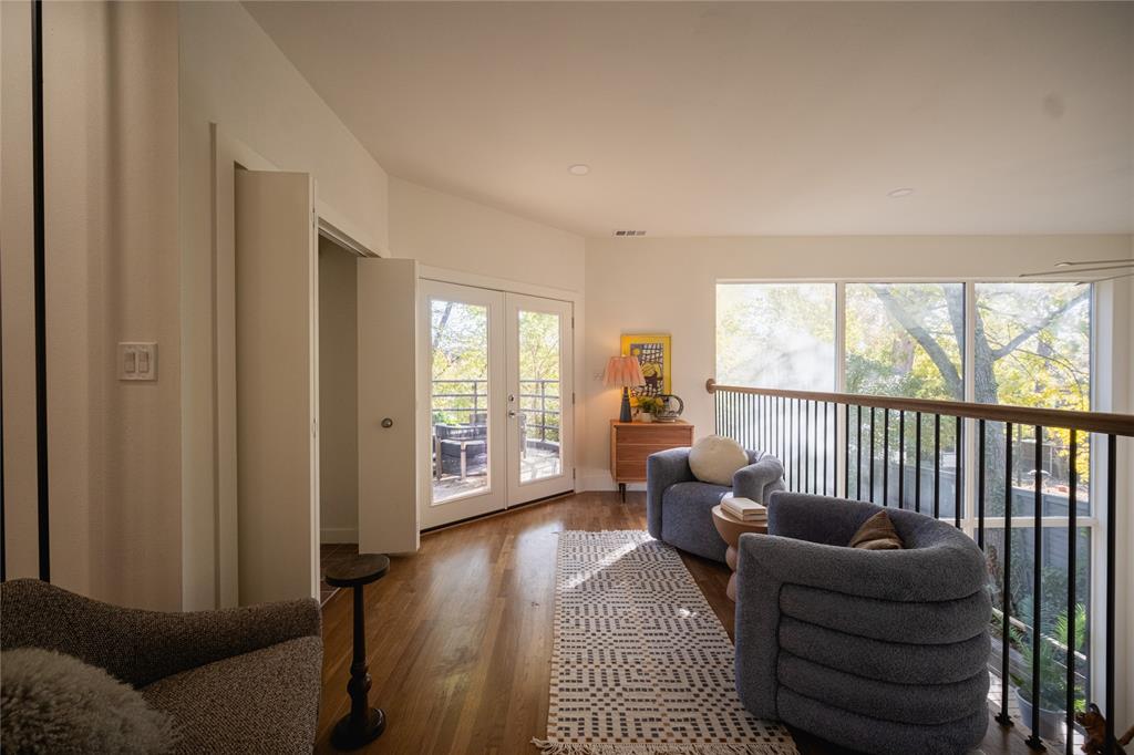 Oak Lawn Heights - Residential