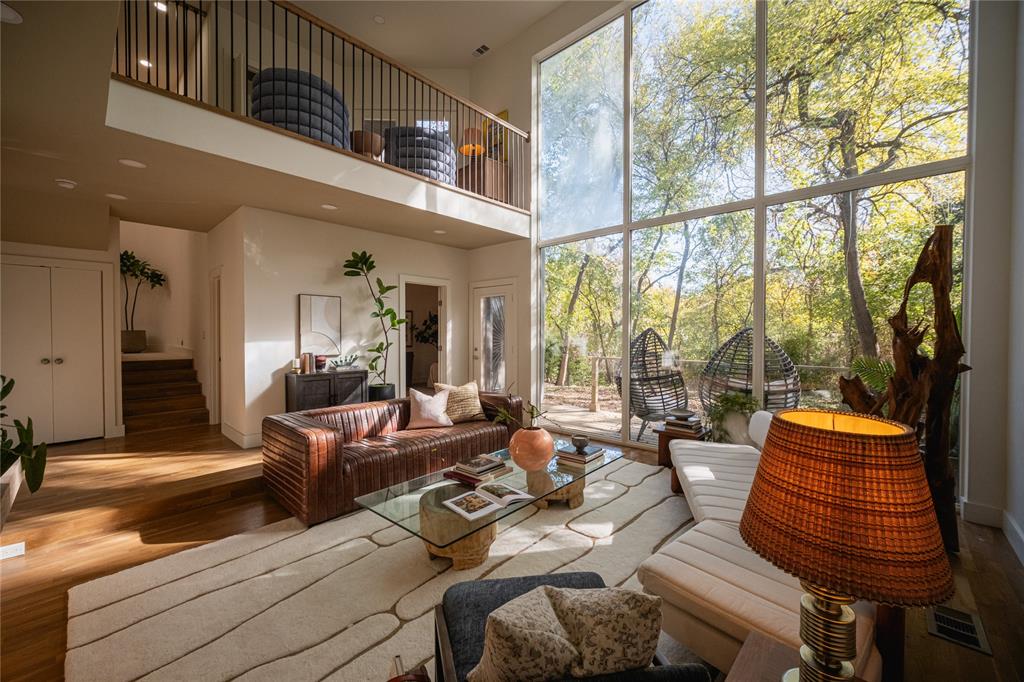 Oak Lawn Heights - Residential