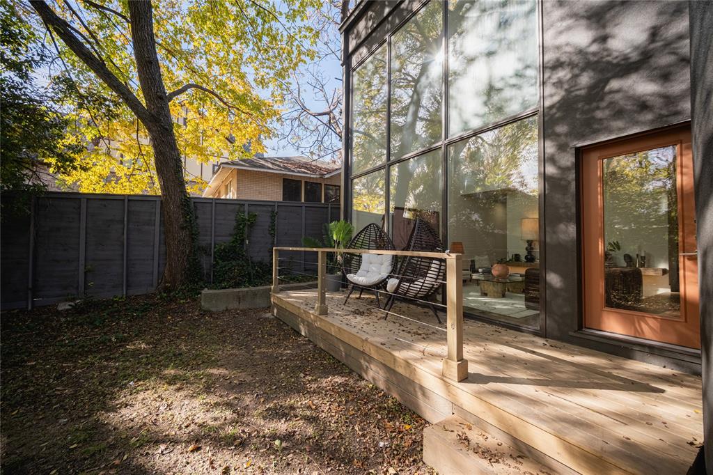 Oak Lawn Heights - Residential