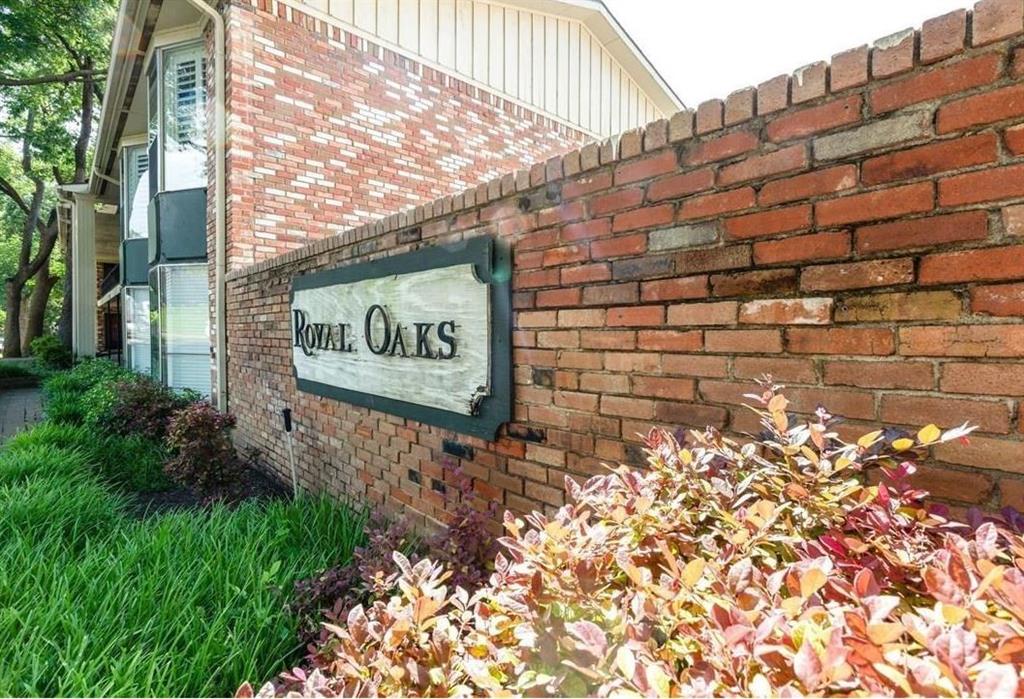 Royal Oaks Condo - Residential Lease