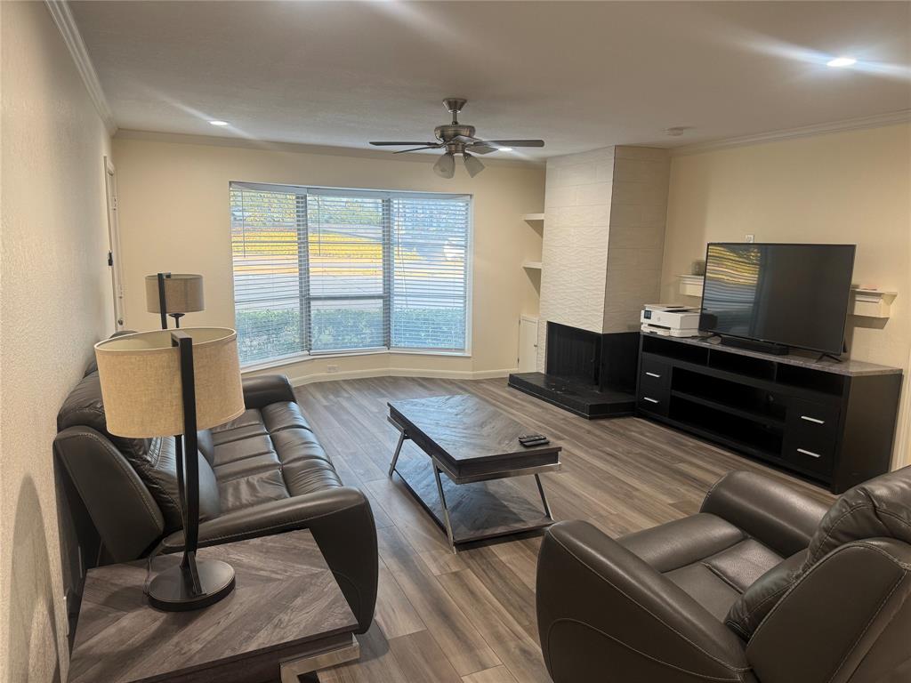 Royal Oaks Condo - Residential Lease