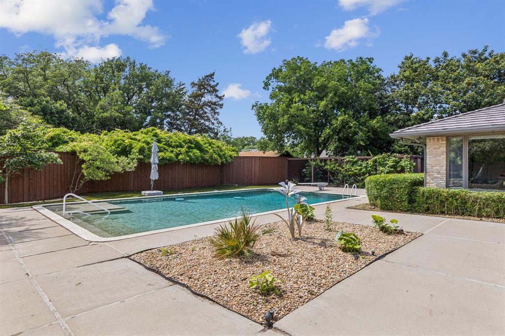 Russwood Acres 6th Instl Sec 3 - Residential