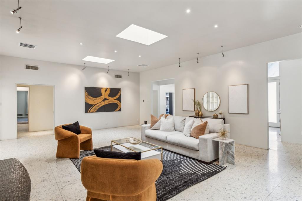 Russwood Acres 6th Instl Sec 3 - Residential