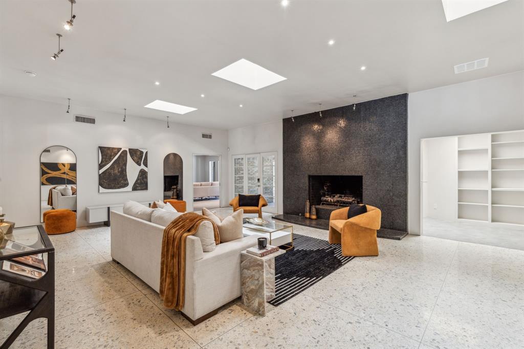 Russwood Acres 6th Instl Sec 3 - Residential