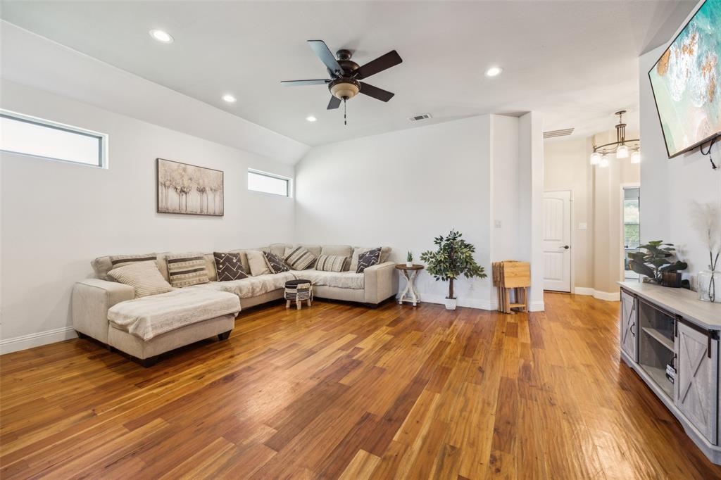 Vue Du Lac Rep - Residential