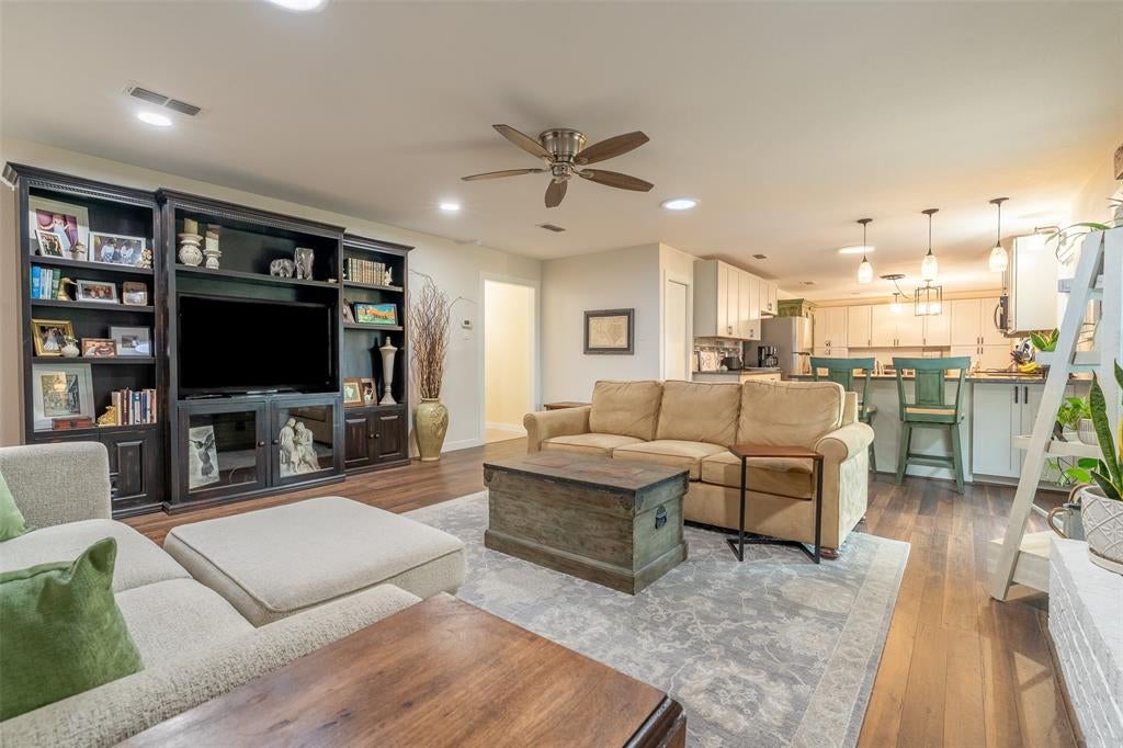 1300 4th Street