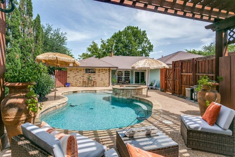 Photo of 909 Hillside Lane, Flower Mound, TX 75028 (MLS # 21321583)