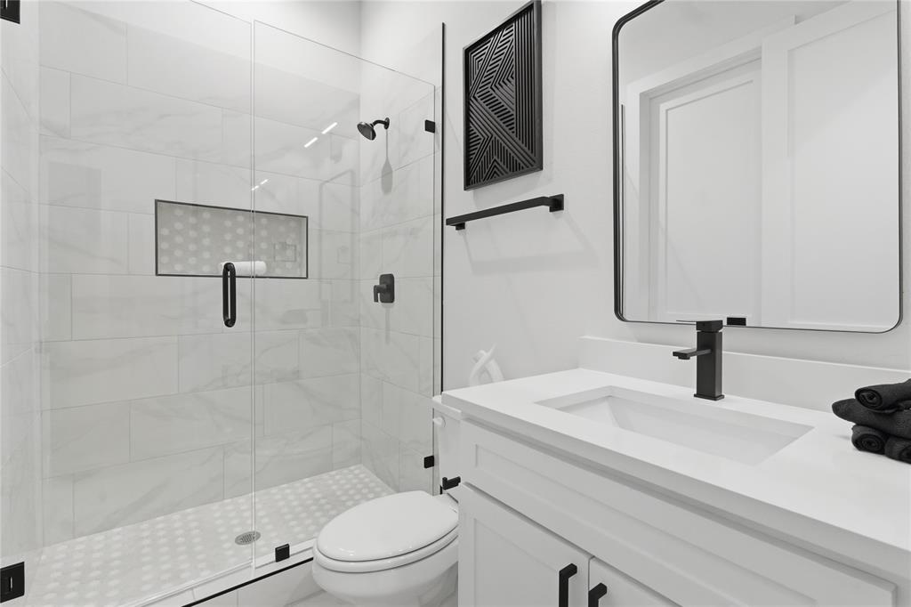 3906 Harlingen Street