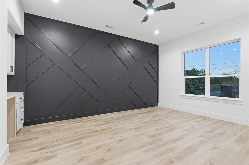 Joe A 02 Irvin - Residential