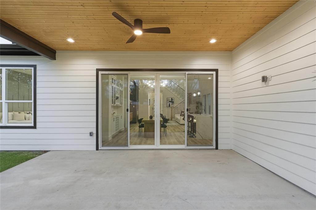 Joe A 02 Irvin - Residential