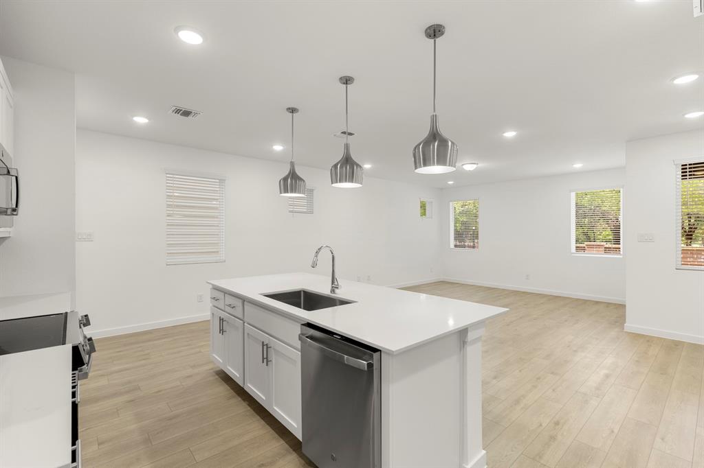 Sereno Oaks at Buckner Terrace - Residential