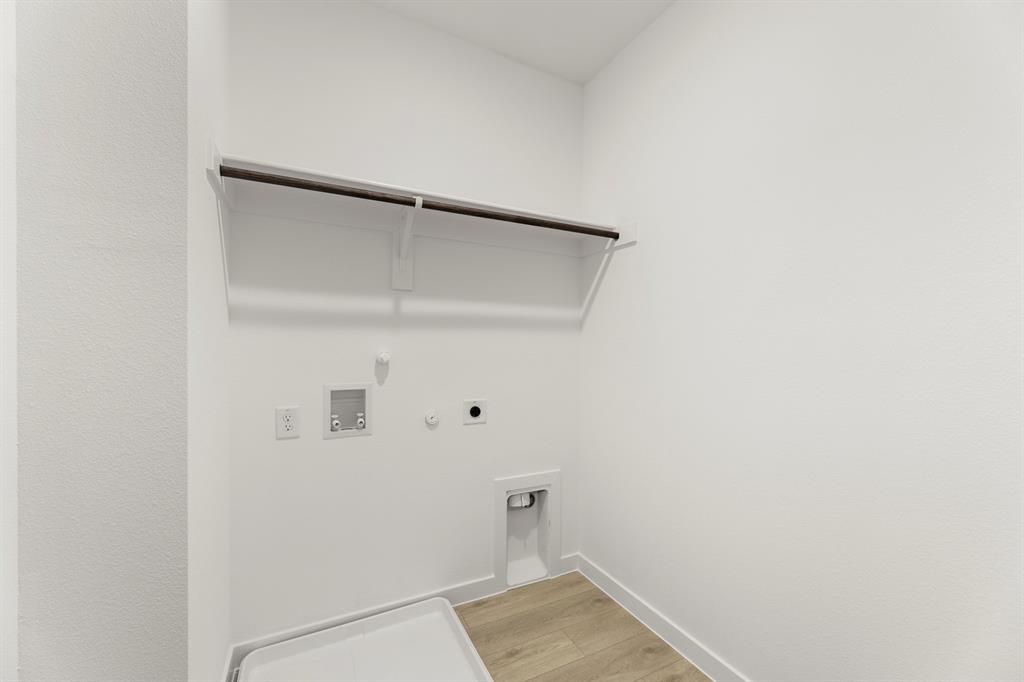 Sereno Oaks at Buckner Terrace - Residential