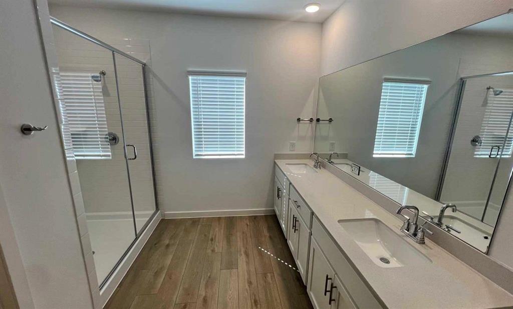 Sereno Oaks at Buckner Terrace - Residential