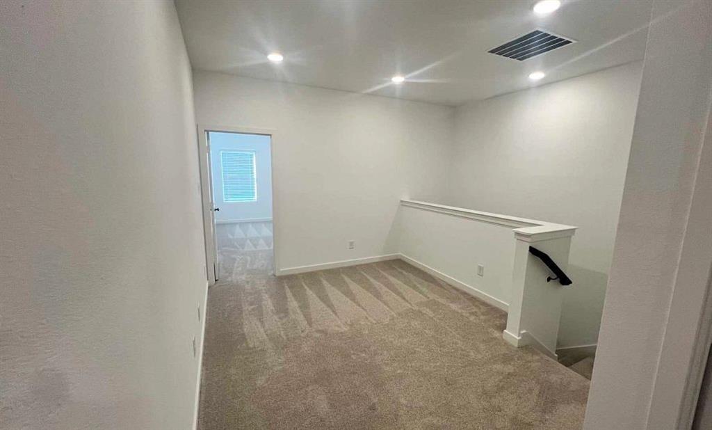 Sereno Oaks at Buckner Terrace - Residential