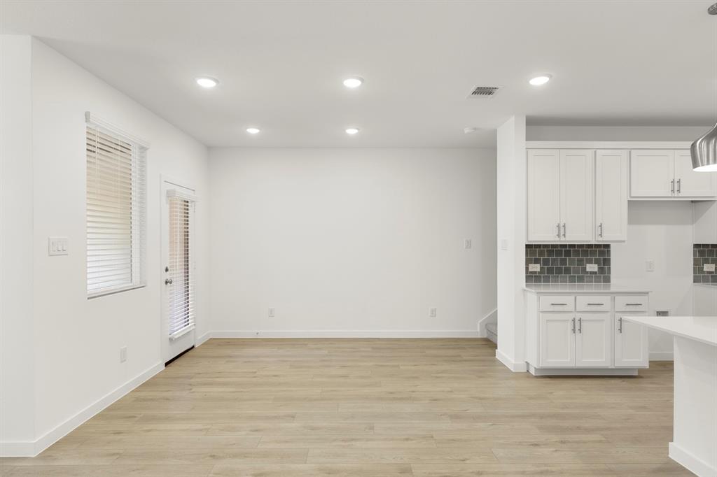 Sereno Oaks at Buckner Terrace - Residential