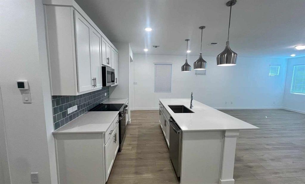 Sereno Oaks at Buckner Terrace - Residential