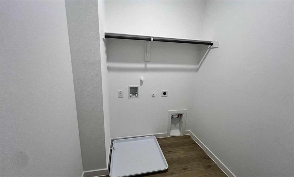 Sereno Oaks at Buckner Terrace - Residential