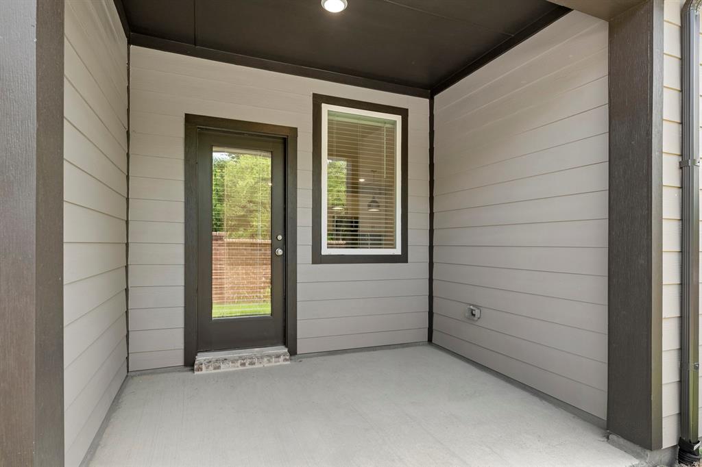 Sereno Oaks at Buckner Terrace - Residential