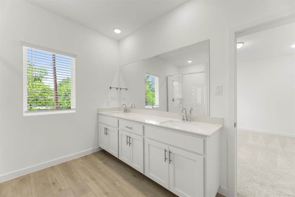 Sereno Oaks at Buckner Terrace - Residential