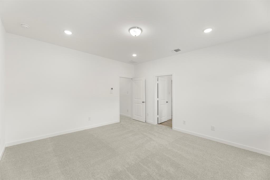 Sereno Oaks at Buckner Terrace - Residential