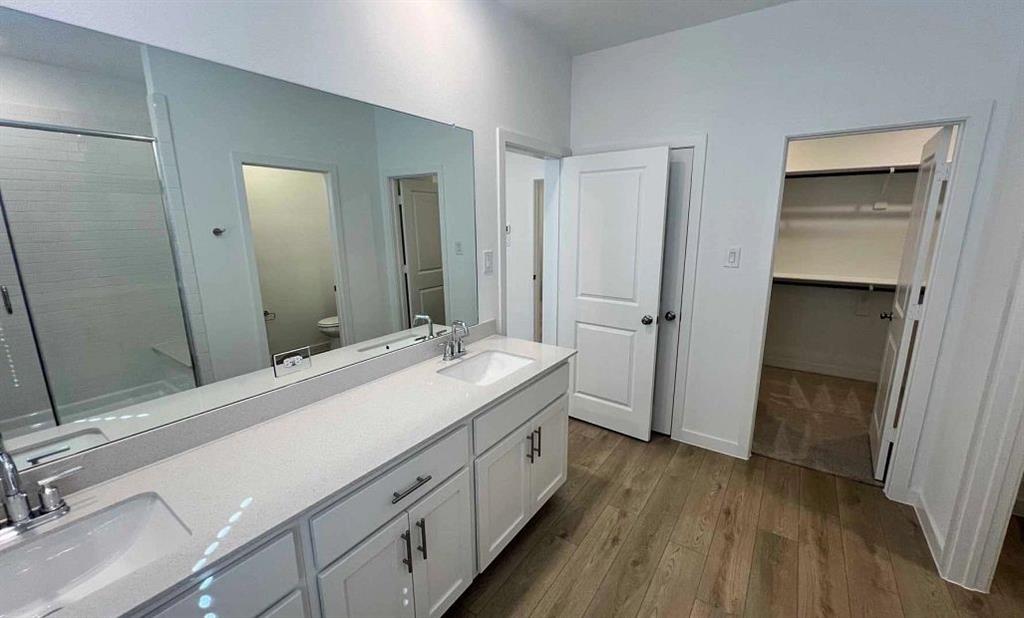 Sereno Oaks at Buckner Terrace - Residential