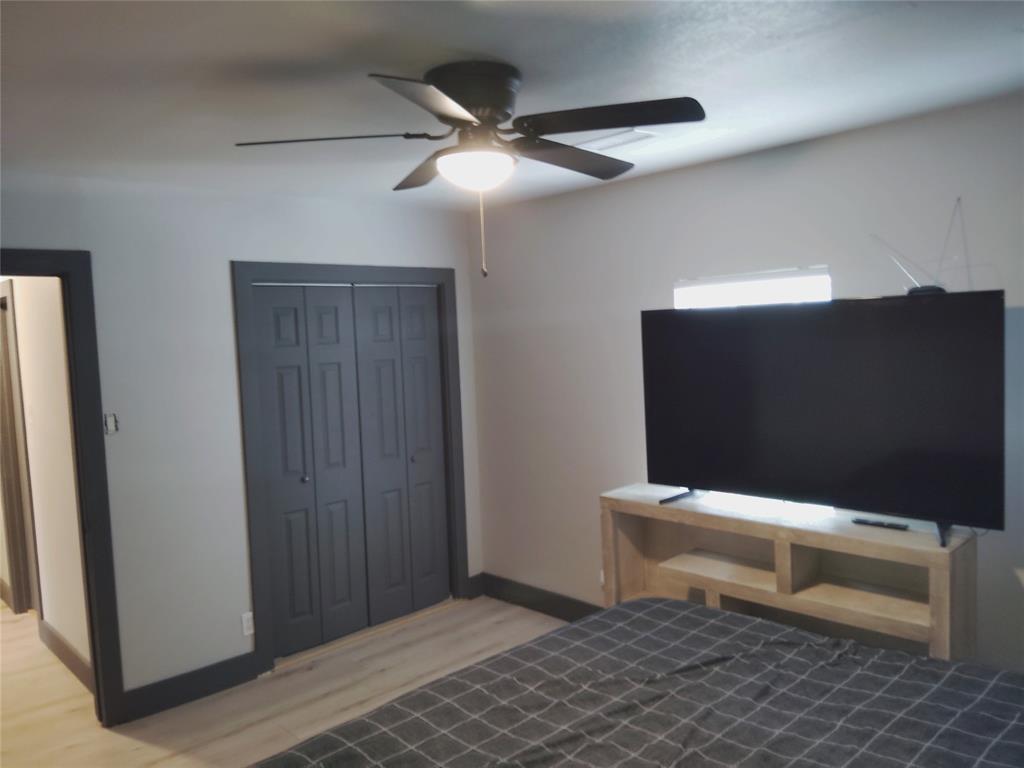 Cedar Crest Bus Center - Residential