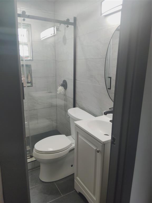 Cedar Crest Bus Center - Residential