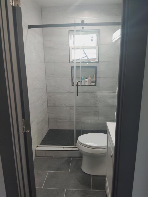 Cedar Crest Bus Center - Residential