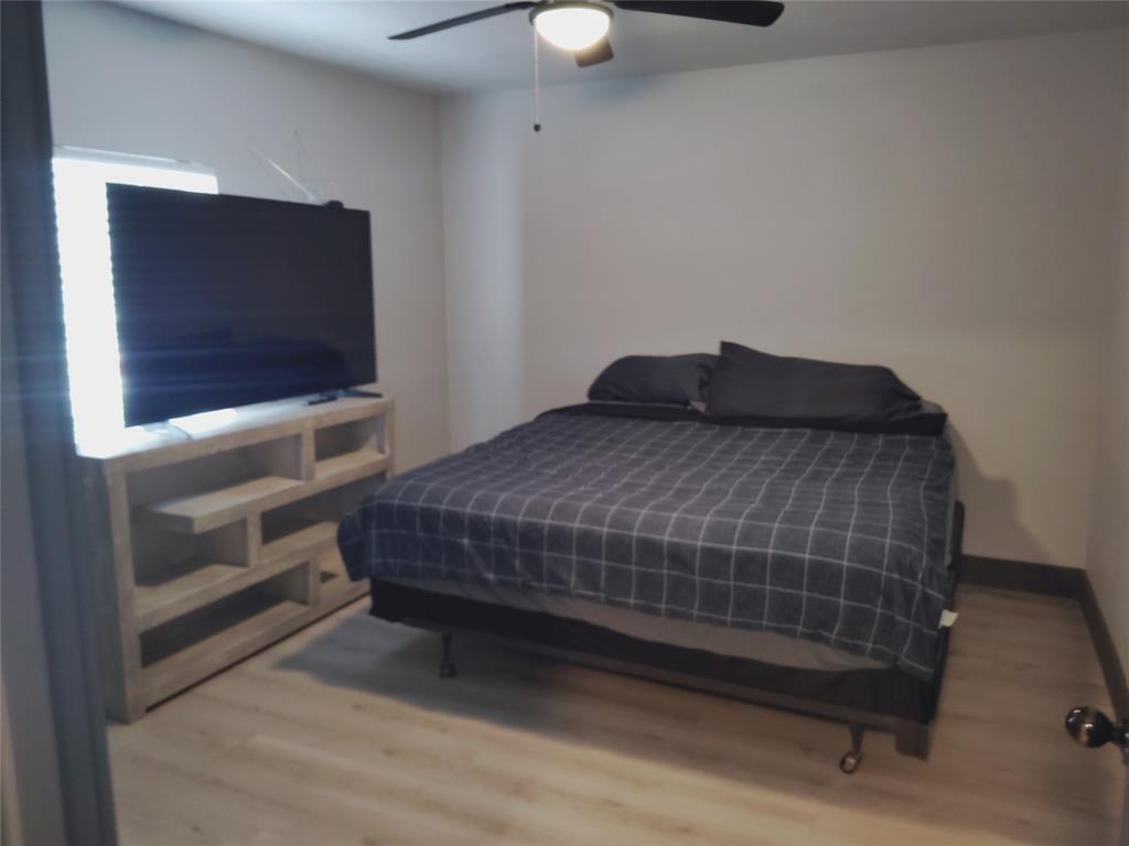 Cedar Crest Bus Center - Residential