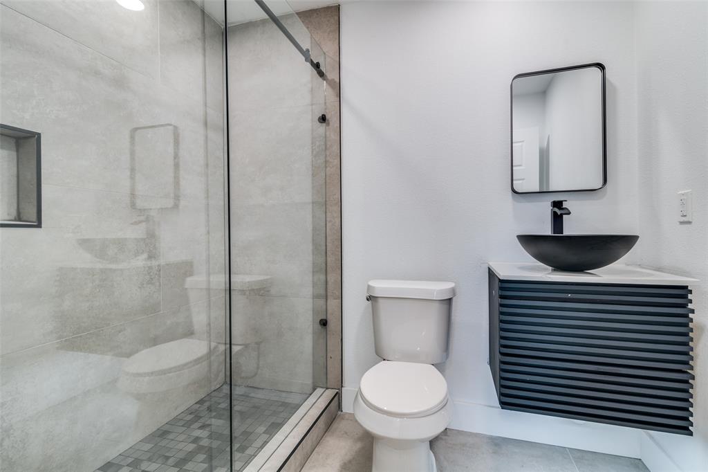 Lawrence - Residential