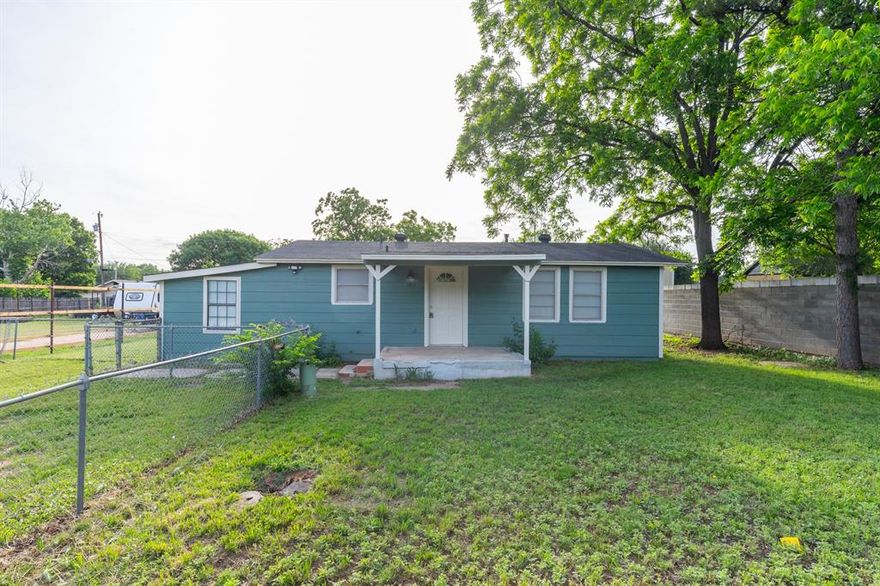 Beautifully updated 3 bedroom, 2 bath home offering modern comfort and convenience. Step inside to a fully remodeled interior featuring an open concept living and kitchen area, perfect for entertaining and everyday living. The space is enhanced by recessed lighting, creating a bright and inviting atmosphere throughout. The kitchen has been refreshed with contemporary finishes, while both bathrooms showcase stylish upgrades. Enjoy the efficiency of a tankless water heater and the comfort of mini split systems for customizable climate control. With multiple bedrooms, a functional layout, and a location just minutes from shopping and dining, this move in ready home checks all the boxes. A must see!