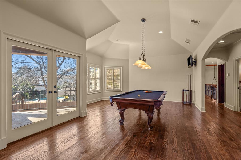 Forest Hills - Residential