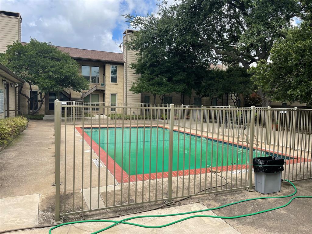 One Steppington Place Condos - Residential