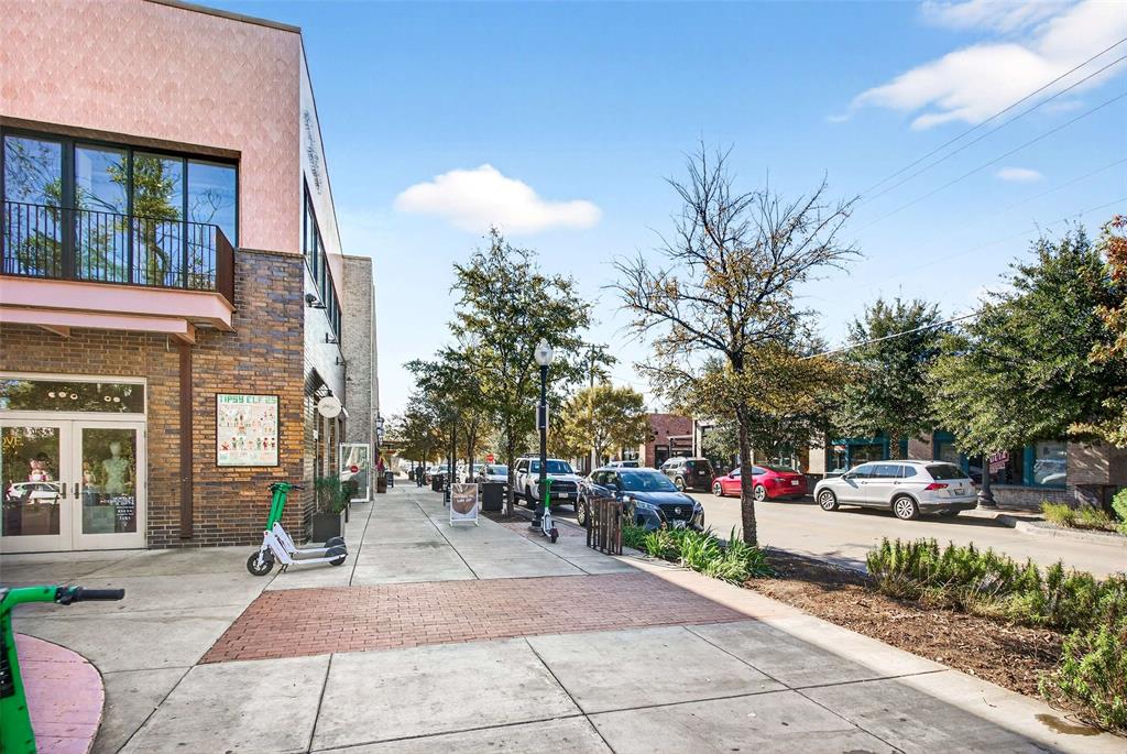 Dallas Land & Loan 02 - Residential