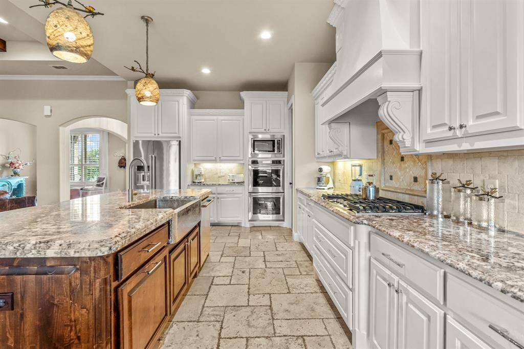 Bella Flora - Residential