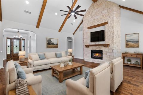 Tiny photo for 402 N Parkway Drive, Alvarado, TX 76009 (MLS # 20993341)