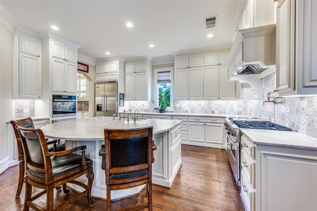 7635 Bryn Mawr Drive