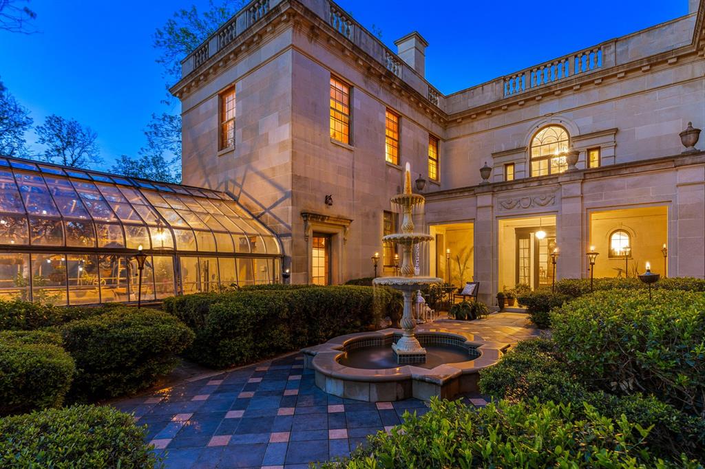 Country Club Estates - Residential