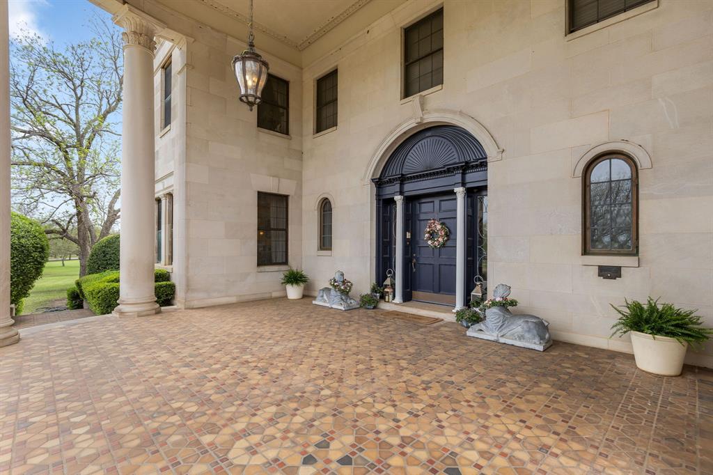 Country Club Estates - Residential