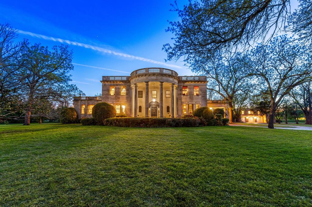 Country Club Estates - Residential