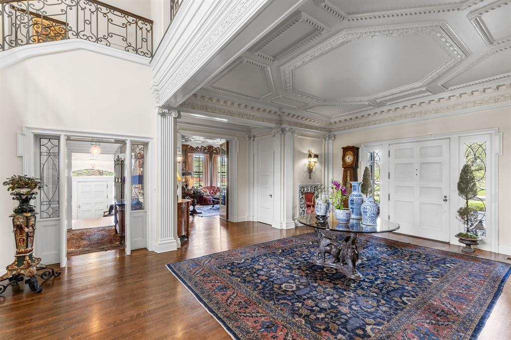 Country Club Estates - Residential