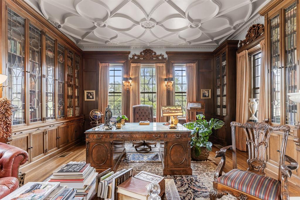 Country Club Estates - Residential