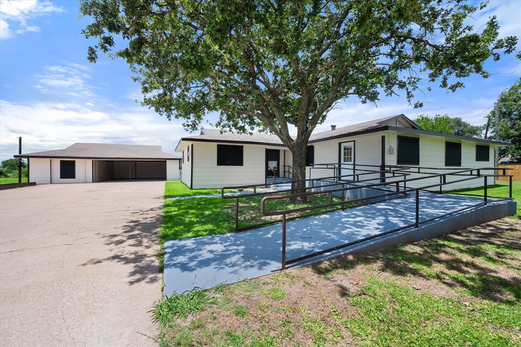 5835 County Road 2091
