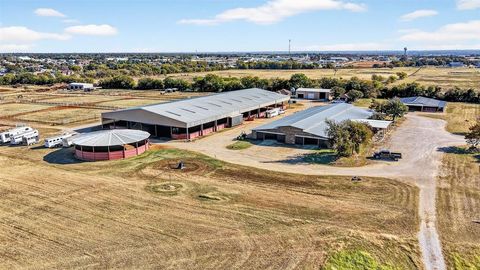 8950 Arvin Hill Road Aubrey TX 76227