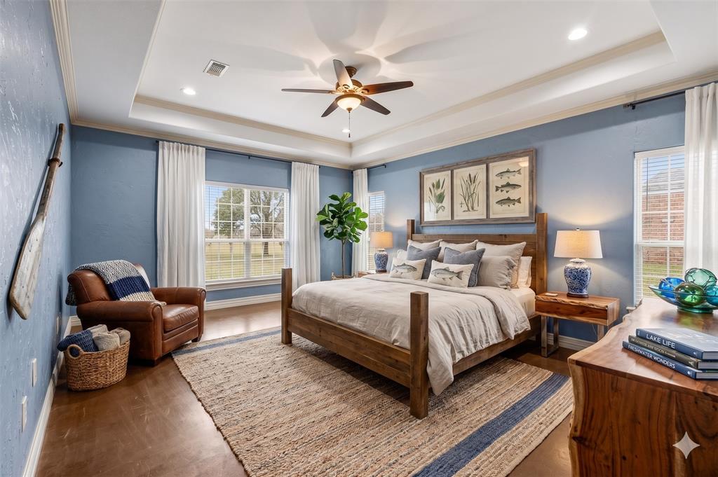 Lake Crest Village - Residential