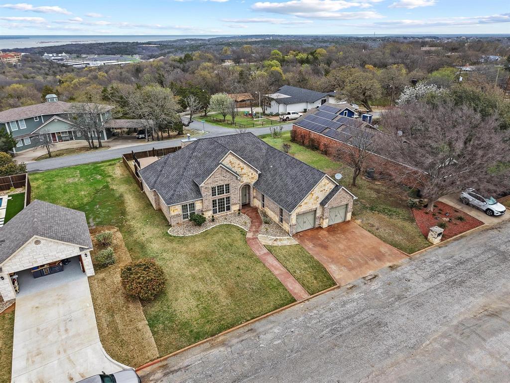 Lake Crest Village - Residential